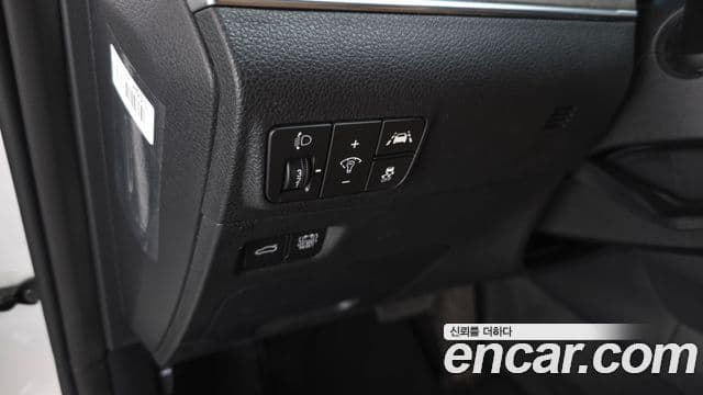 Kia K5 гибрид 3세대 Signature, 2023 16