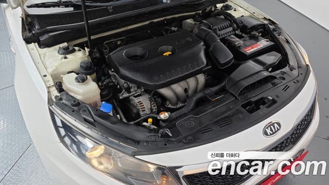 Kia K5 LPI Deluxe, 2012 6