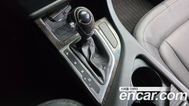 Kia K5 LPI Deluxe, 2012 9