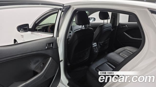 Kia K5 LPI Deluxe, 2012 18