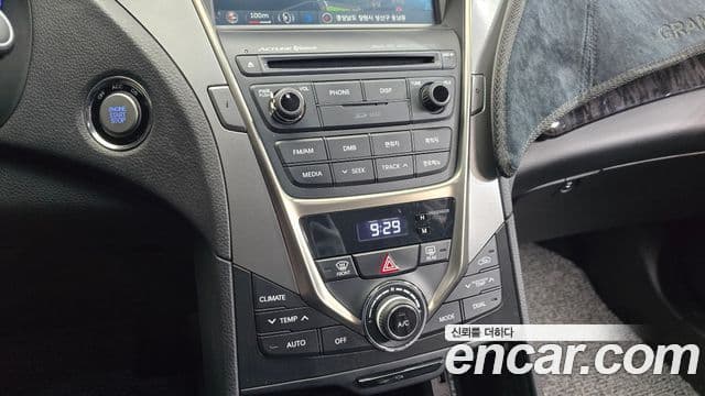 Hyundai Grandeur HG Exclusive, 2014 14