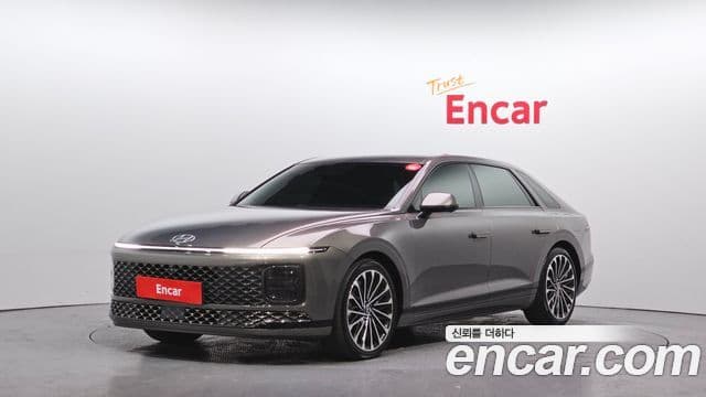 Hyundai Grandeur (GN7) Calligraphy, 2023 1