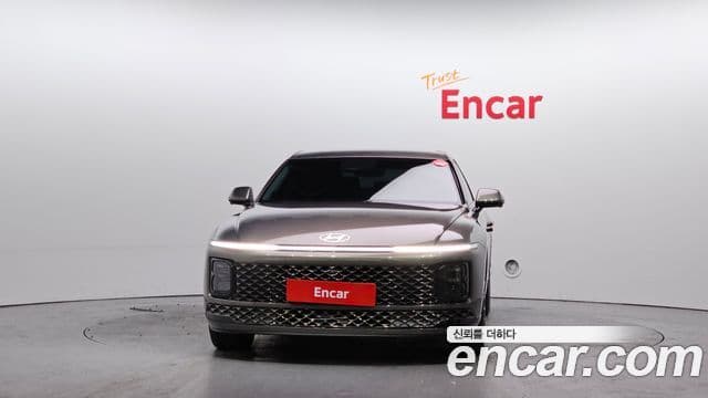 Hyundai Grandeur (GN7) Calligraphy, 2023 3