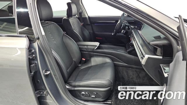 Hyundai Grandeur (GN7) Calligraphy, 2023 11