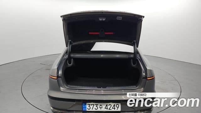 Hyundai Grandeur (GN7) Calligraphy, 2023 20