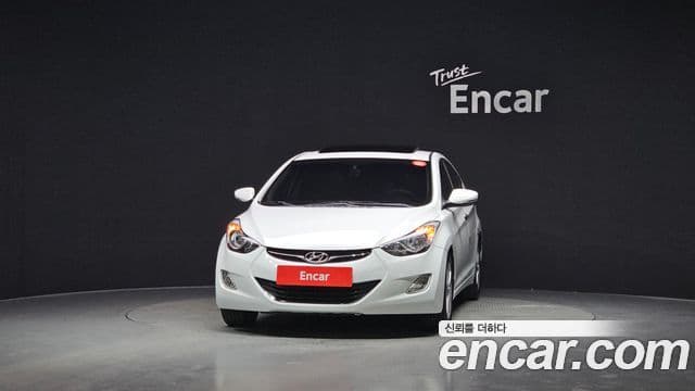 Hyundai Avante MD Premier, 2012 3