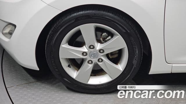 Hyundai Avante MD Premier, 2012 все фото