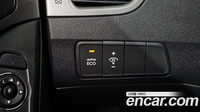 Hyundai Avante MD Premier, 2012 17