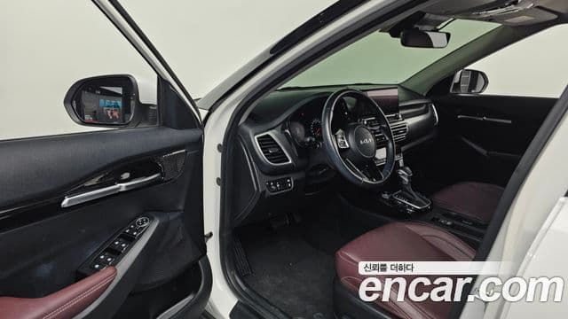 Kia Seltos Signature, 2023 10