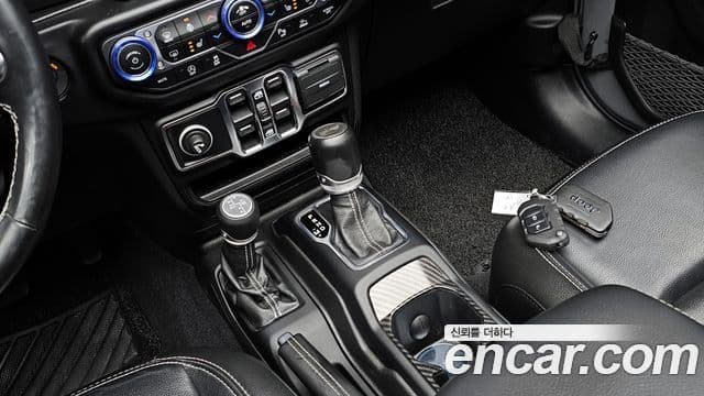 Jeep Wrangler (JL) 2.0 Overland Power top 4도어, 2021 9