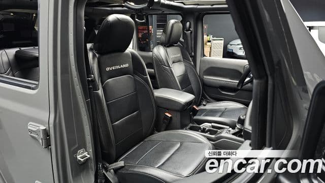 Jeep Wrangler (JL) 2.0 Overland Power top 4도어, 2021 10