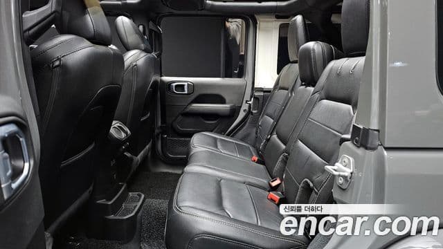 Jeep Wrangler (JL) 2.0 Overland Power top 4도어, 2021 12