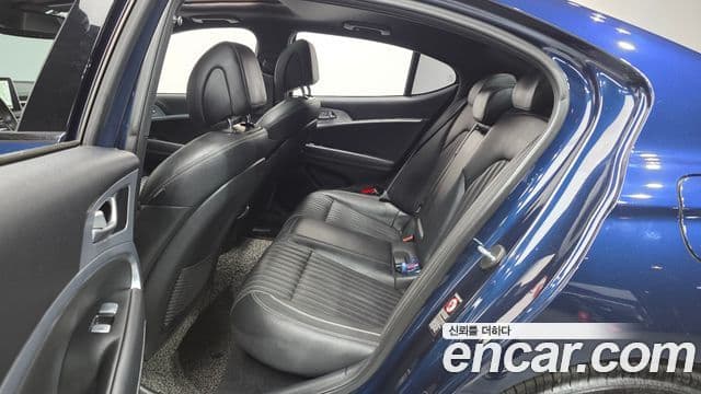 Genesis G70 Sport пакет, 2019 12