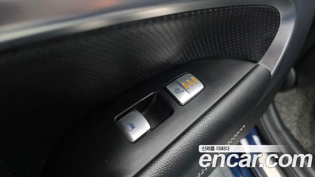 Genesis G70 Sport пакет, 2019 18