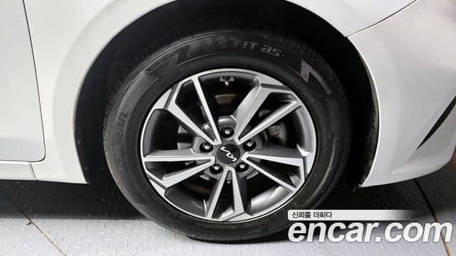 Kia The / новый New K3 2세대 Trendy, 2022 все фото