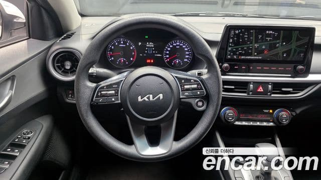 Kia The / новый New K3 2세대 Trendy, 2022 13