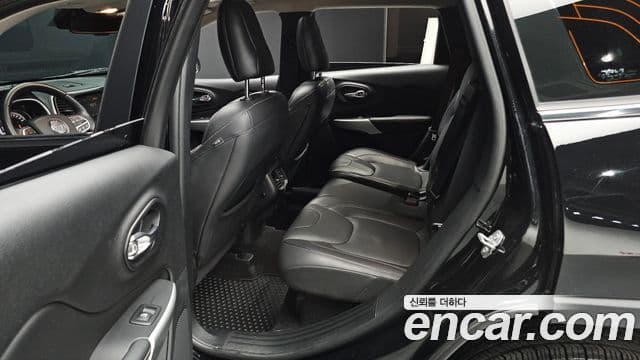 Jeep Cherokee(KL) 2.4 Longitude high AWD, 2018 12