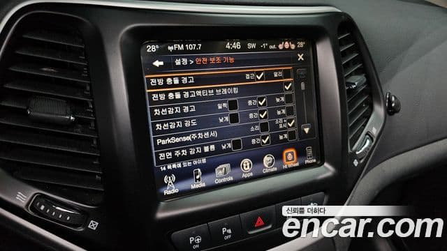 Jeep Cherokee(KL) 2.4 Longitude high AWD, 2018 16