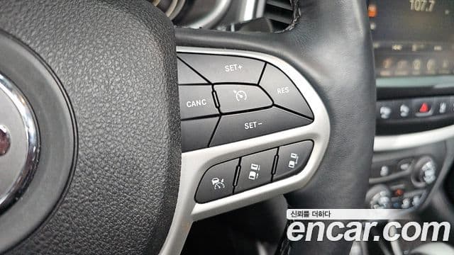 Jeep Cherokee(KL) 2.4 Longitude high AWD, 2018 18