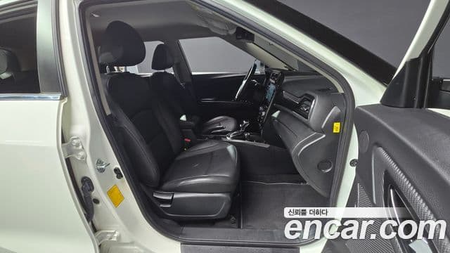 KG모빌리티(SsangYong) Tivoli Air 1.5 A3 2WD, 2022 11