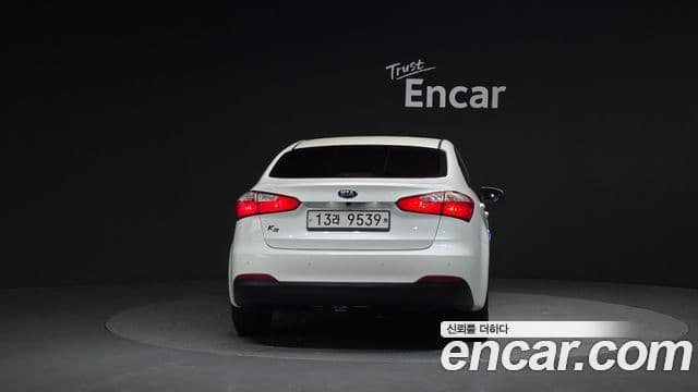 Kia K3 Trendy, 2015 4