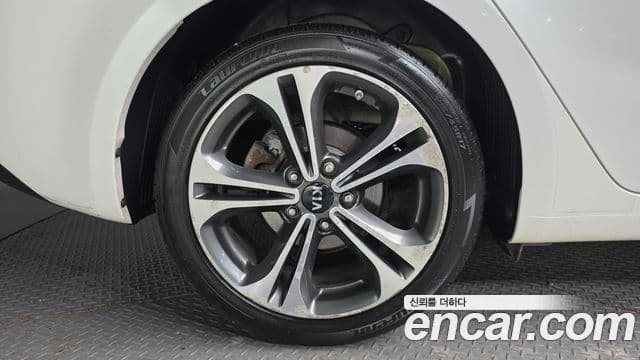 Kia K3 Trendy, 2015 все фото