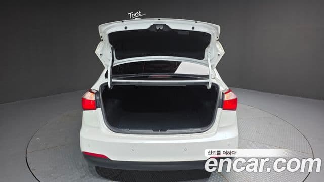 Kia K3 Trendy, 2015 20