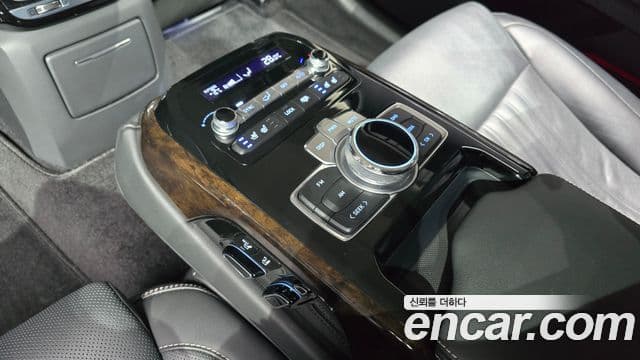 Genesis G90 Luxury, 2020 19