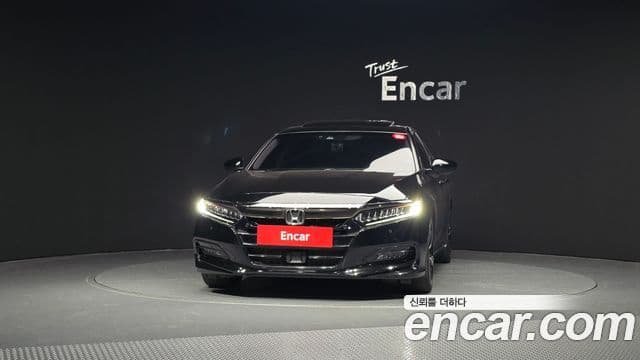 Honda Accord 10세대 2.0 турбо Sport, 2018 3