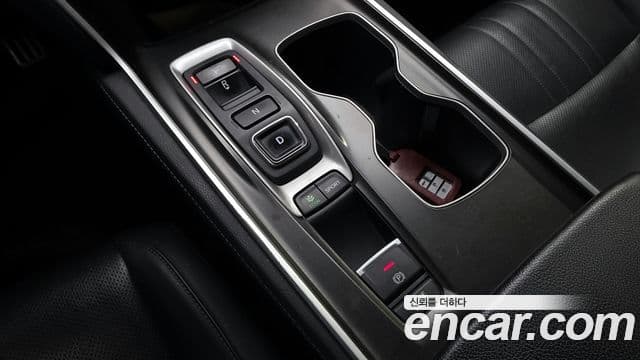 Honda Accord 10세대 2.0 турбо Sport, 2018 9