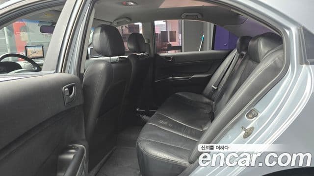 Hyundai NF Sonata Standard, 2006 13