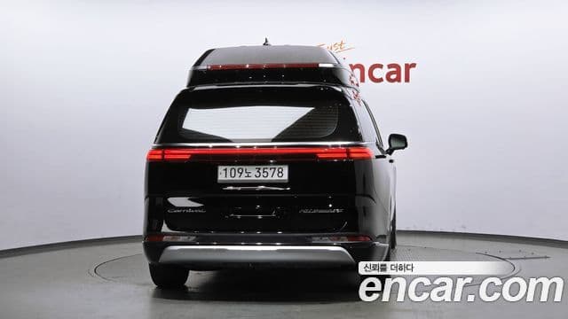 Kia Carnival 4세대 бензин 4인승 High Limousine (компания по спецнадстройкам), 2021 4