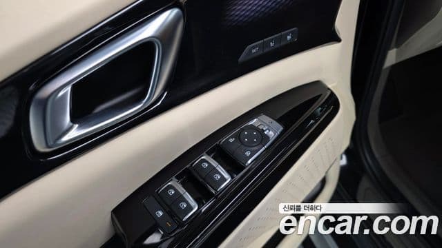 Kia Carnival 4세대 бензин 4인승 High Limousine (компания по спецнадстройкам), 2021 17