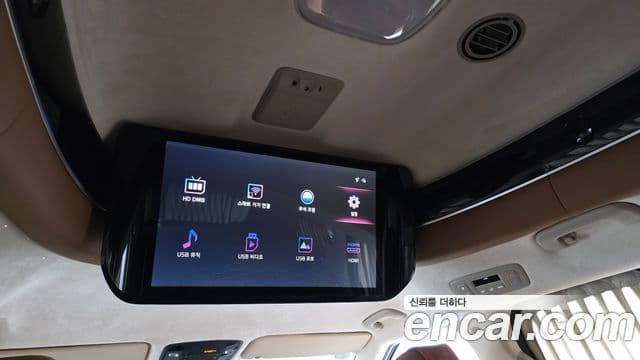 Kia Carnival 4세대 бензин 4인승 High Limousine (компания по спецнадстройкам), 2021 19