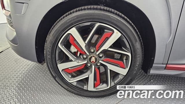 Hyundai Kona Iron Man Edition, 2019 все фото