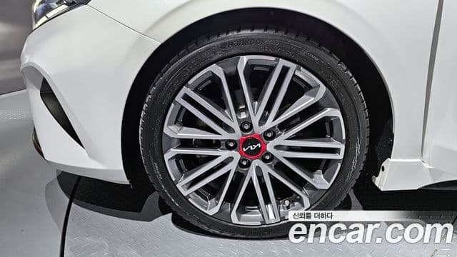 Kia The / новый New K3 2세대 Signature, 2023 все фото