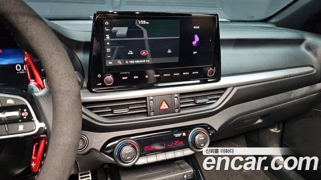 Kia The / новый New K3 2세대 Signature, 2023 15