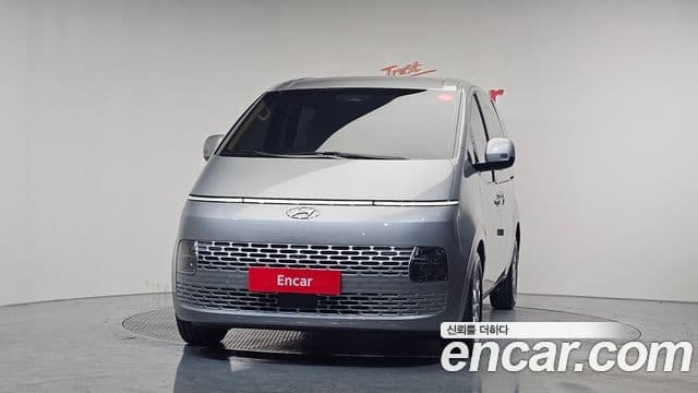 Hyundai Staria Modern, 2022 3