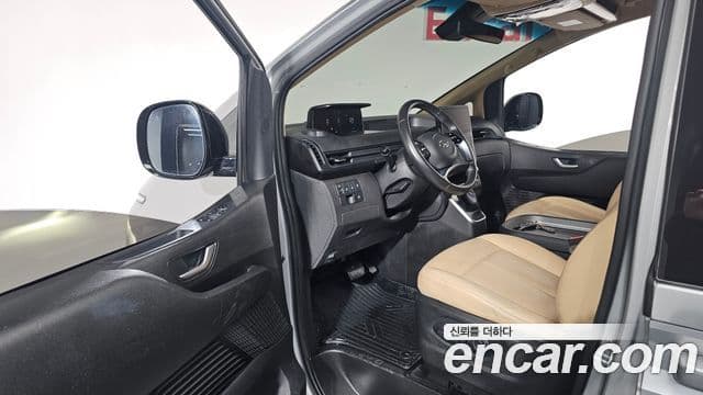 Hyundai Staria Modern, 2022 10