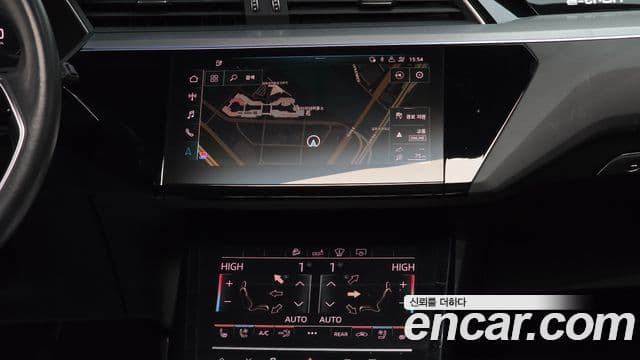 Audi e-Tron, 2020 14