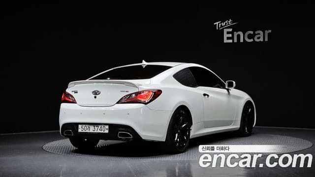 Hyundai Genesis купе 200 турбо R, 2009 2