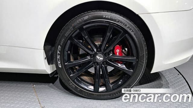 Hyundai Genesis купе 200 турбо R, 2009 все фото