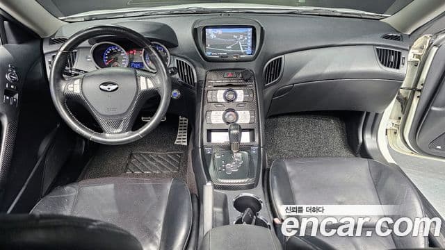 Hyundai Genesis купе 200 турбо R, 2009 7