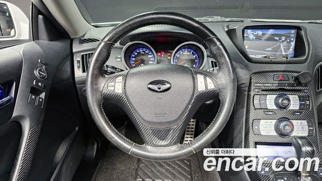 Hyundai Genesis купе 200 турбо R, 2009 13