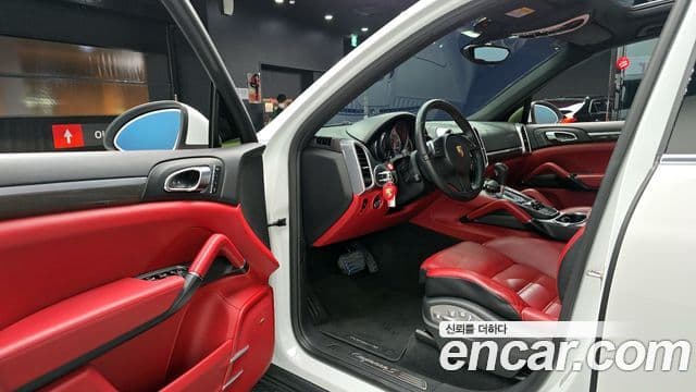 Porsche New Cayenne 958, 2014 10