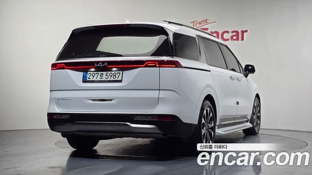 Kia Carnival 4세대 Signature, 2022 2