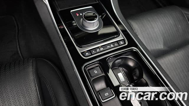 Jaguar XF (X260) Prestige, 2016 9