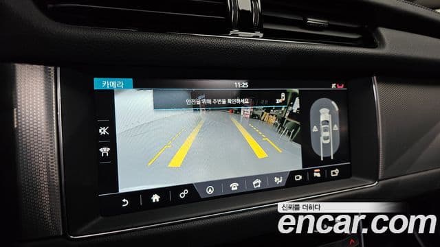 Jaguar XF (X260) Prestige, 2016 15