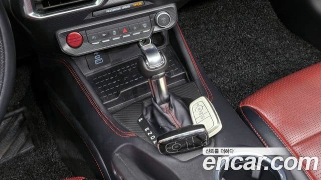 Ford Mustang 7세대 2.3 EcoBoost Premium кабриолет, 2024 9