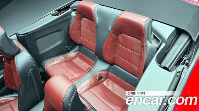 Ford Mustang 7세대 2.3 EcoBoost Premium кабриолет, 2024 12